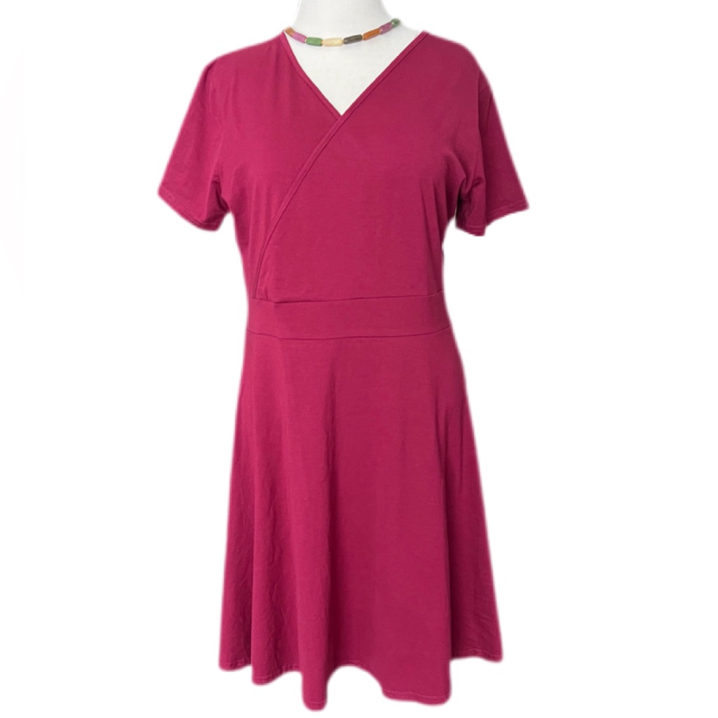 Lunarable Size Xxl Midi, Crossover Bust, Plum Color. Short Sleeves, 40” Long Euc
